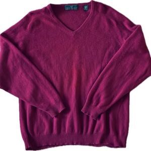 Embassy Row Red Cashmere V-neck Sweater XL